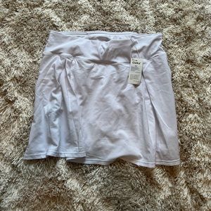 SALE - NWT Oalka Women’s athletic skirt!